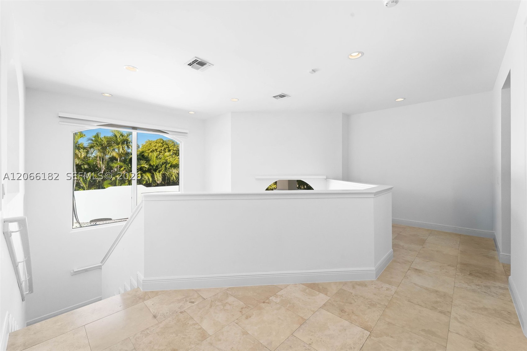 1490 Cleveland Rd, Miami Beach FL 33141
