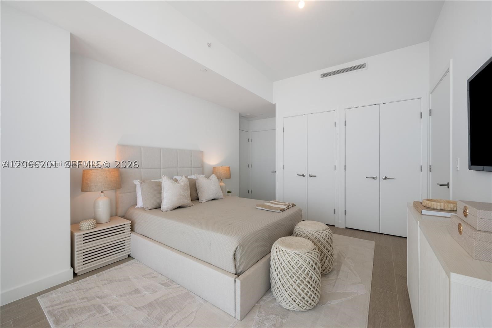 500 Alton #3304, Miami Beach FL 33139