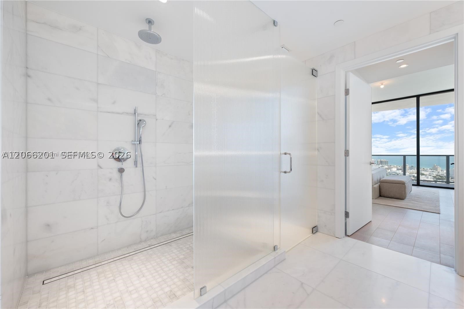 500 Alton #3304, Miami Beach FL 33139