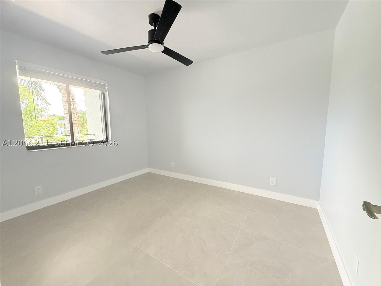 16511 Blatt Blvd #203, Weston FL 33326