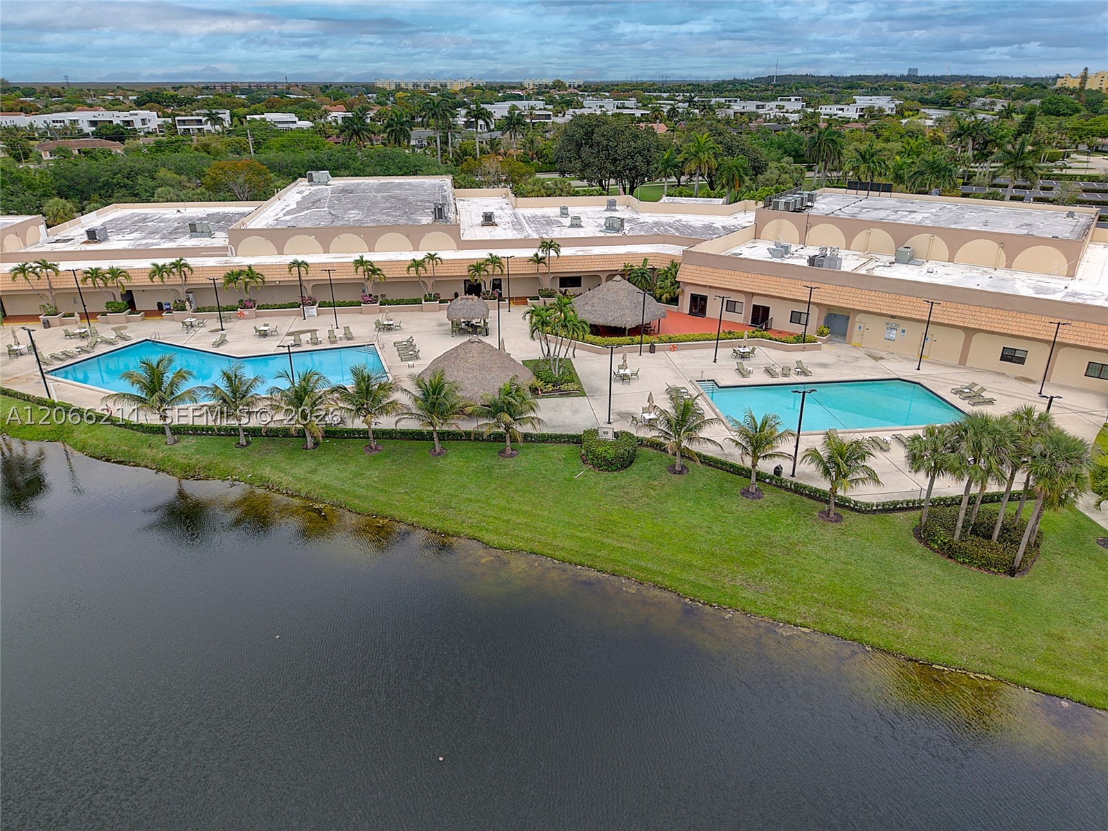 16511 Blatt Blvd #203, Weston FL 33326
