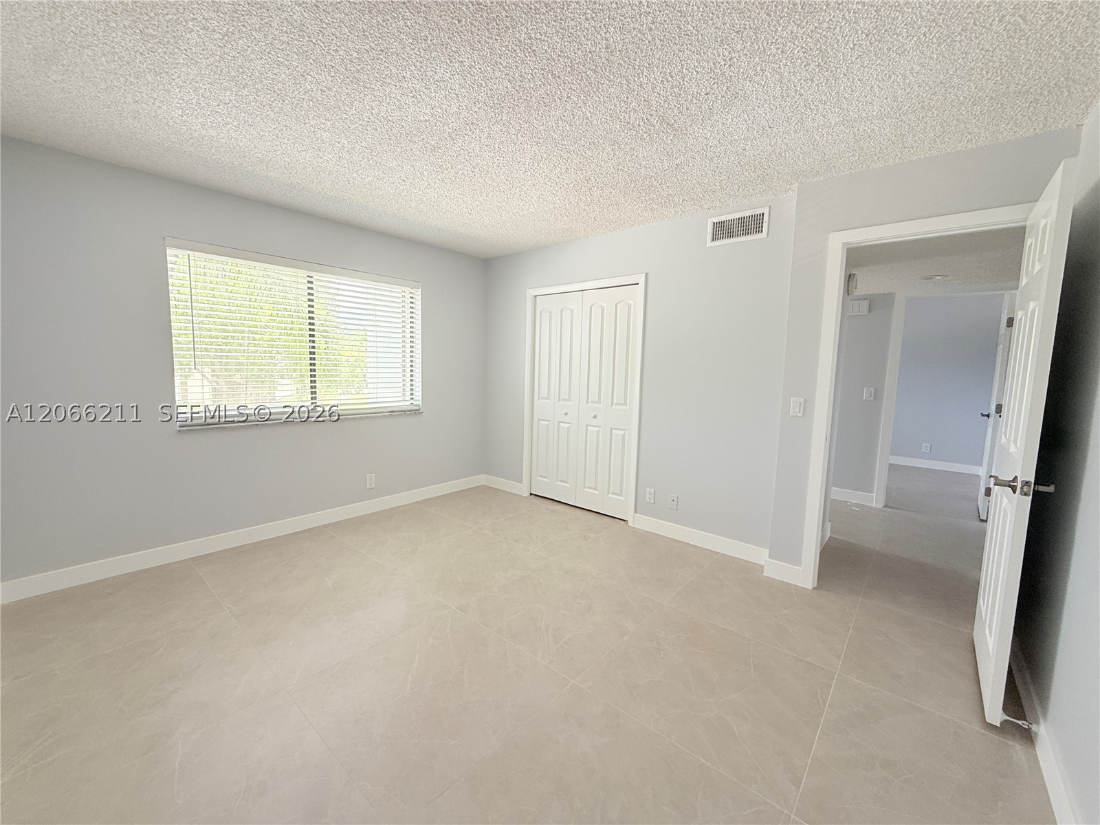 16511 Blatt Blvd #203, Weston FL 33326