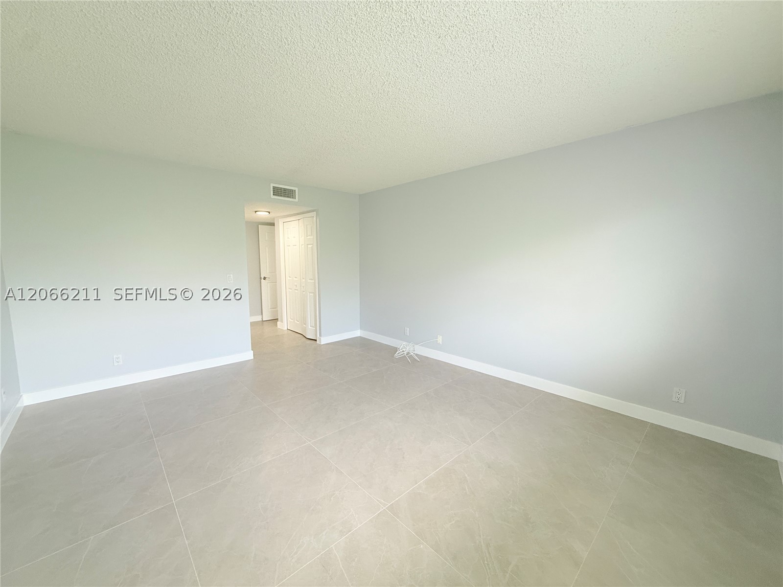 16511 Blatt Blvd #203, Weston FL 33326