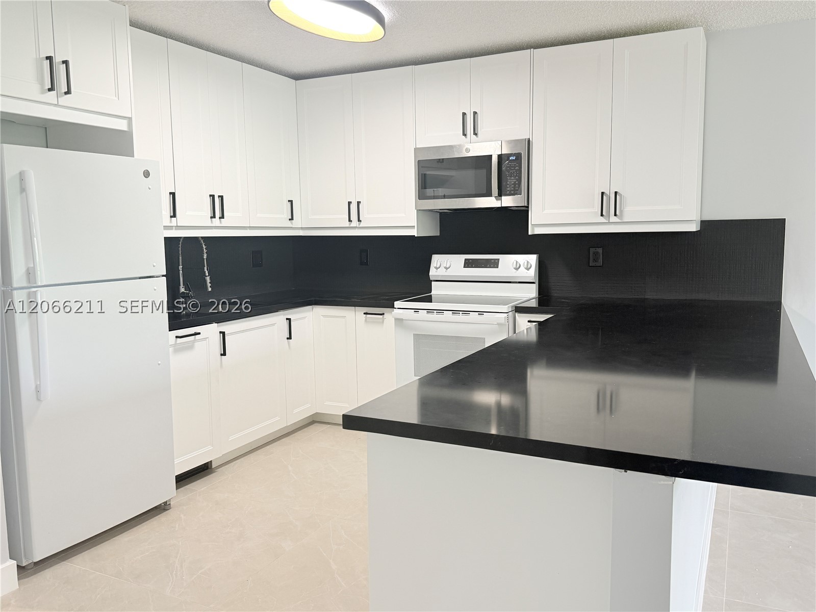16511 Blatt Blvd #203, Weston FL 33326