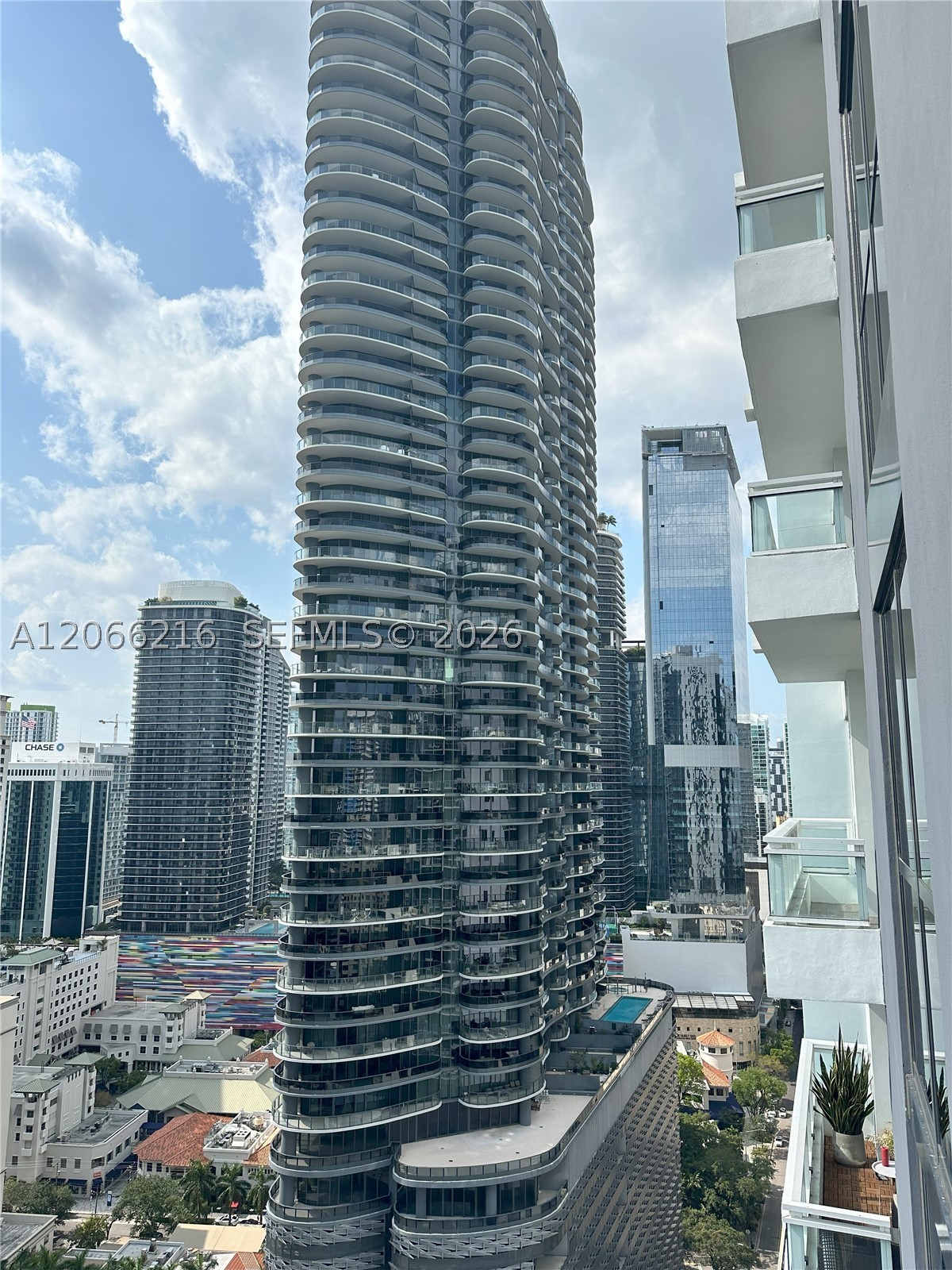 1080 Brickell Ave #2805, Miami FL 33131
