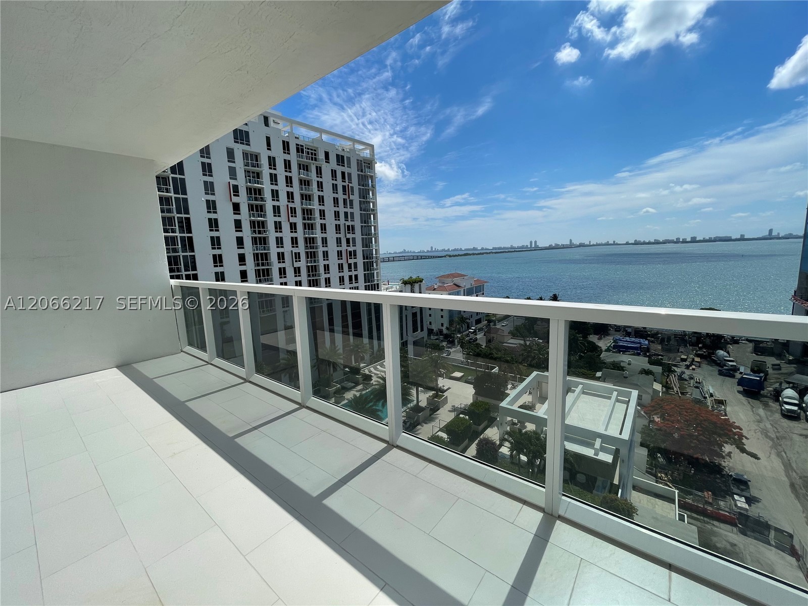 600 NE 27th St #1205, Miami FL 33137