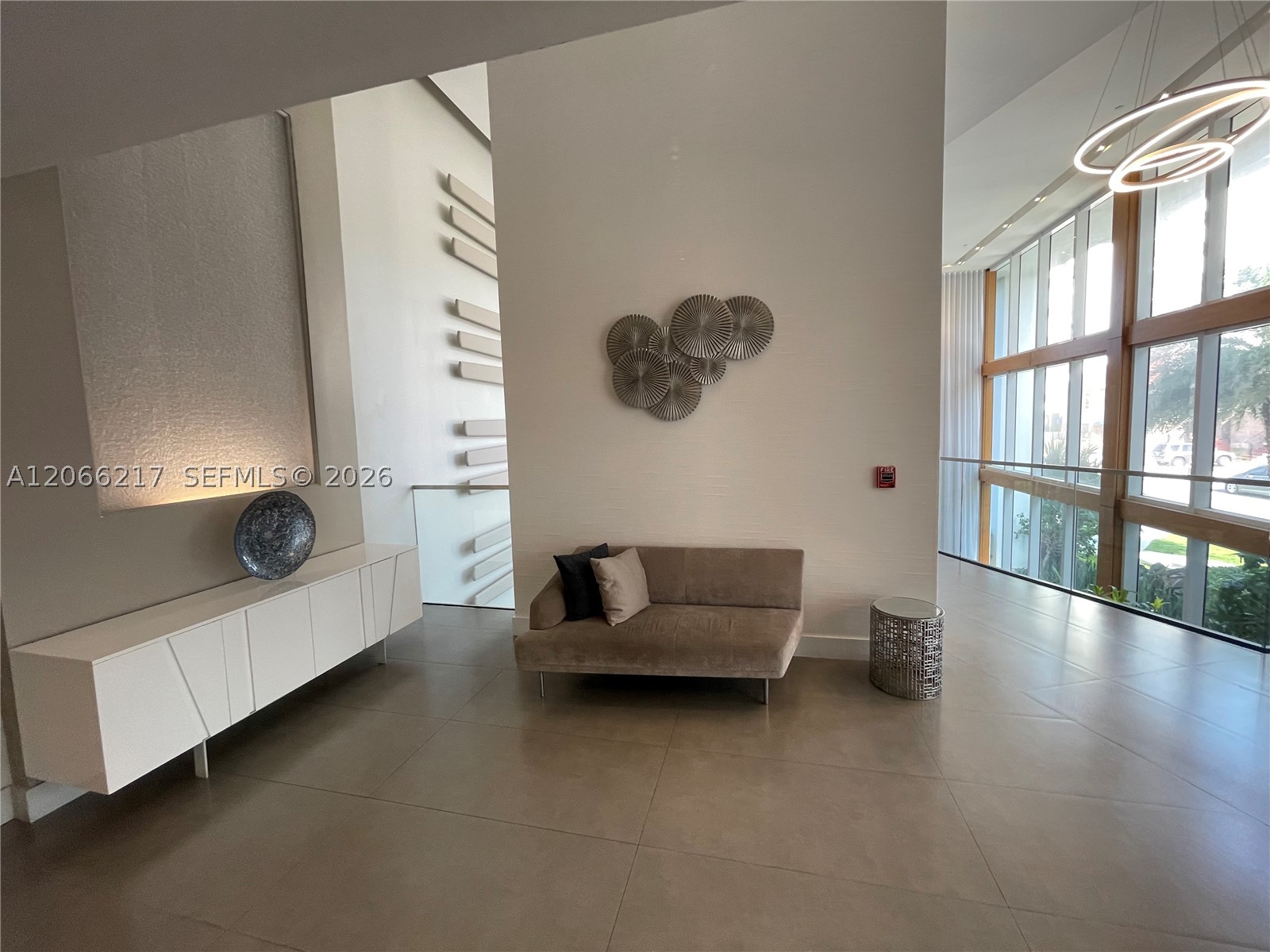 600 NE 27th St #1205, Miami FL 33137
