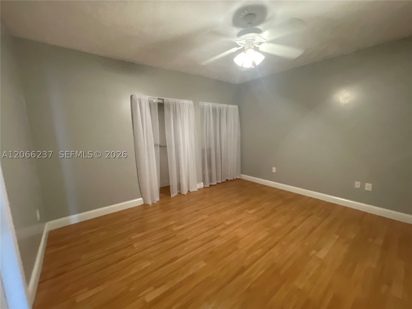 9301 SW 54th St, Cooper City FL 33328