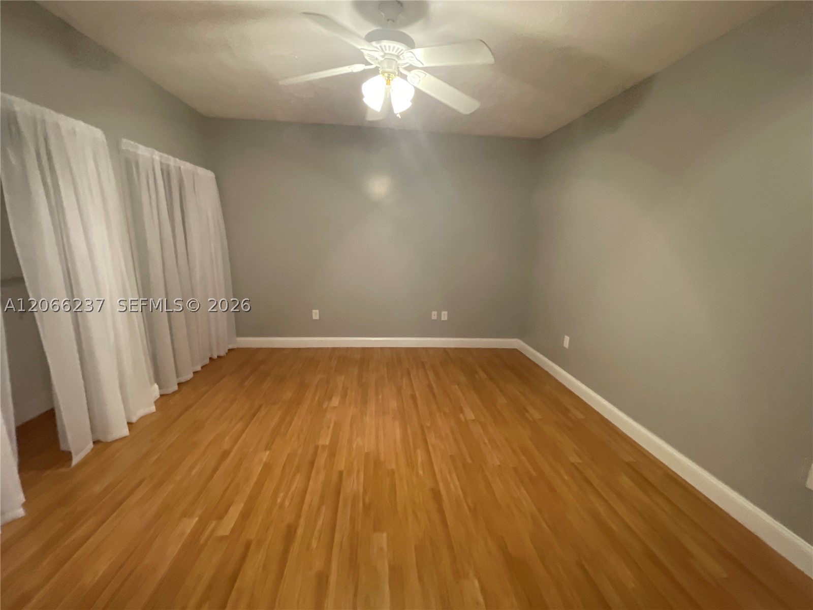 9301 SW 54th St, Cooper City FL 33328