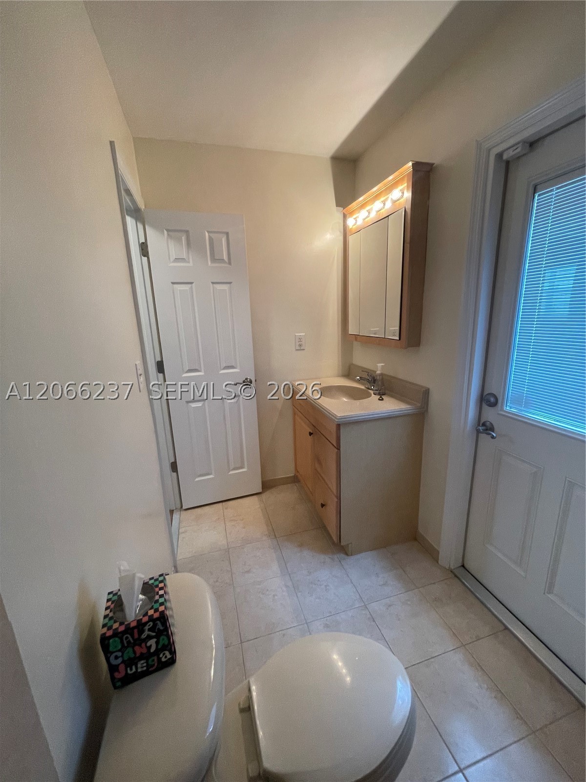 9301 SW 54th St, Cooper City FL 33328
