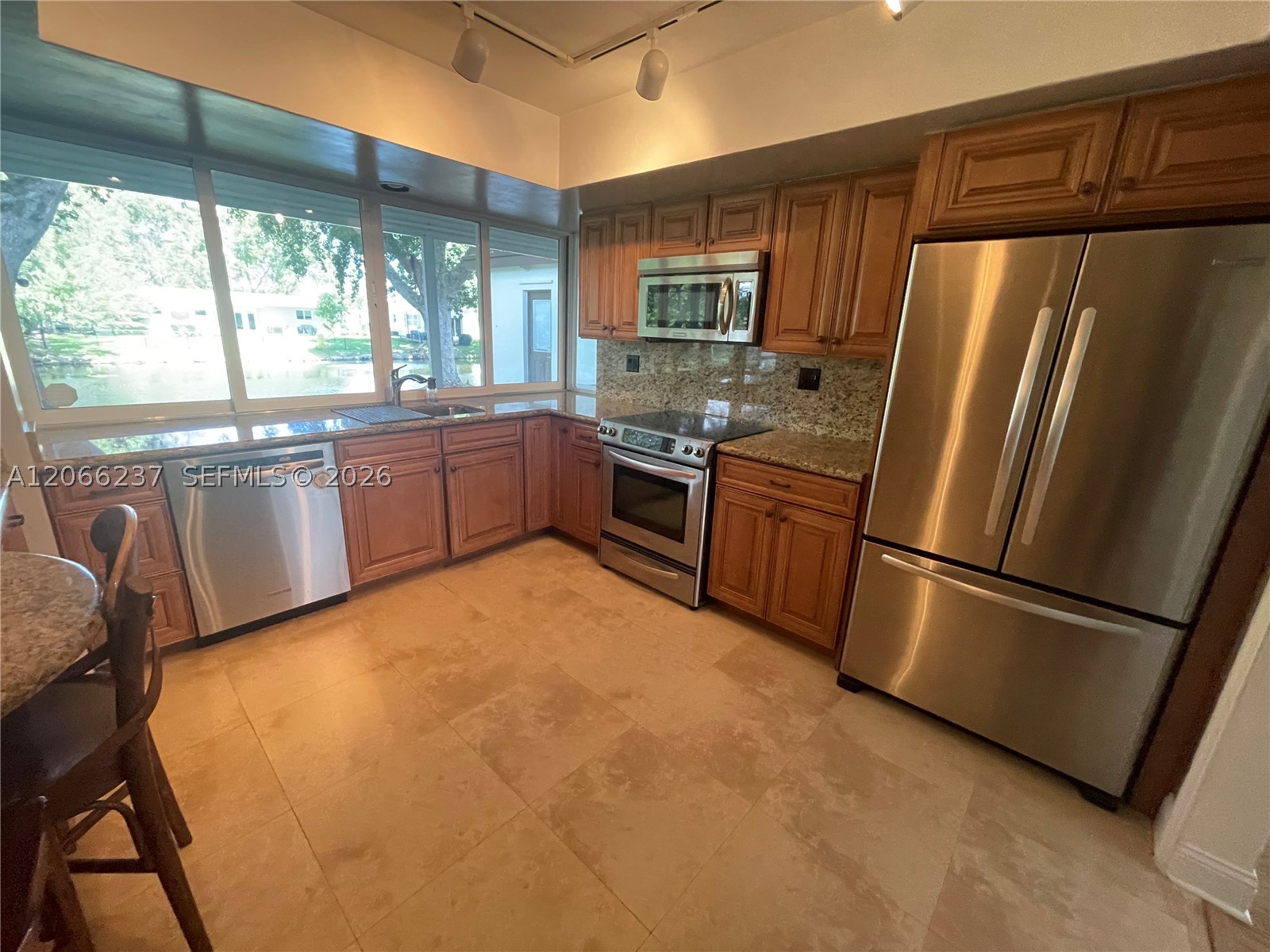 9301 SW 54th St, Cooper City FL 33328