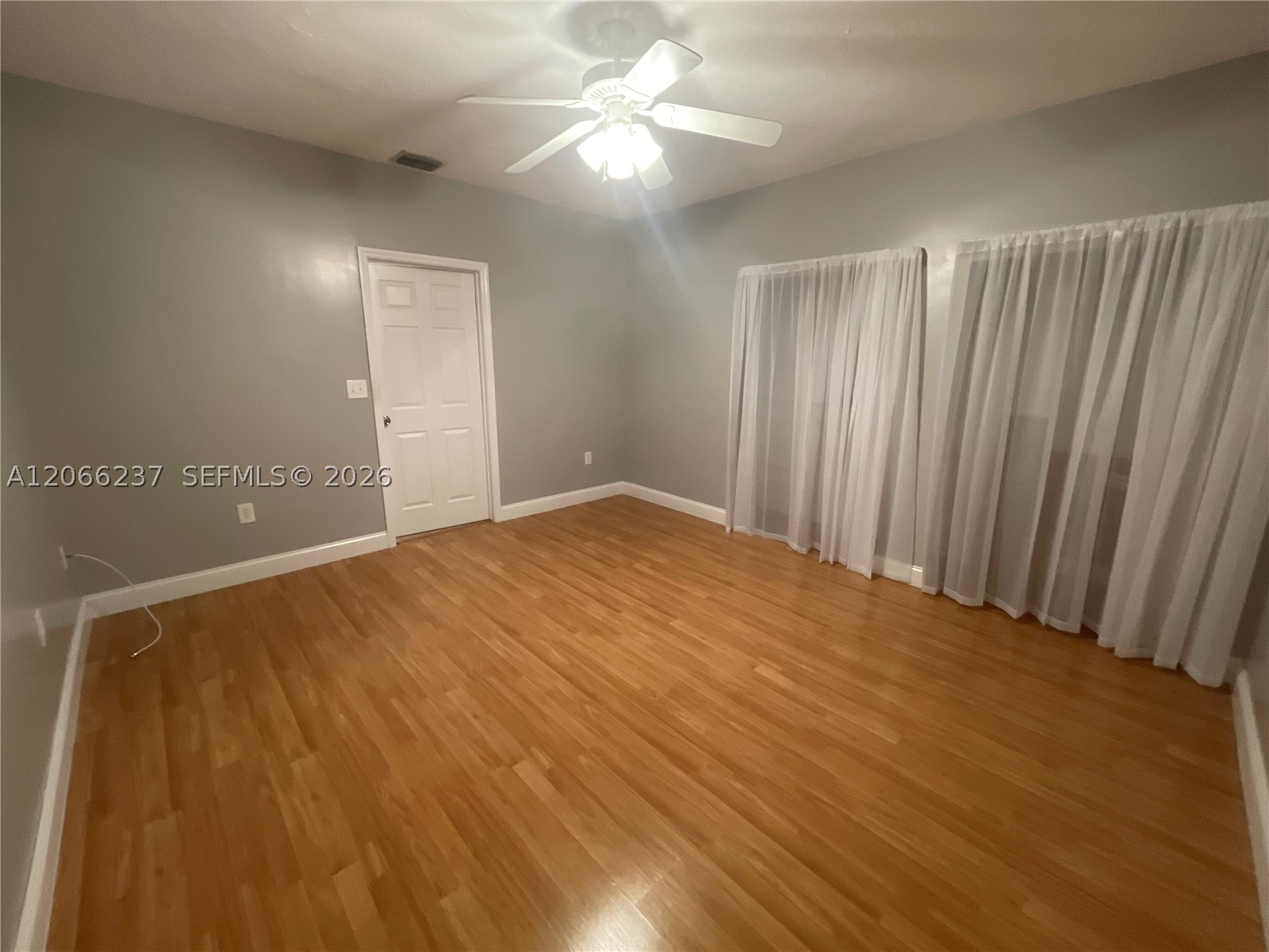9301 SW 54th St, Cooper City FL 33328