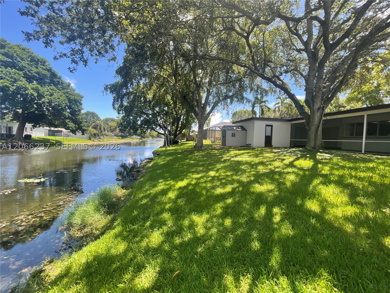 9301 SW 54th St, Cooper City FL 33328