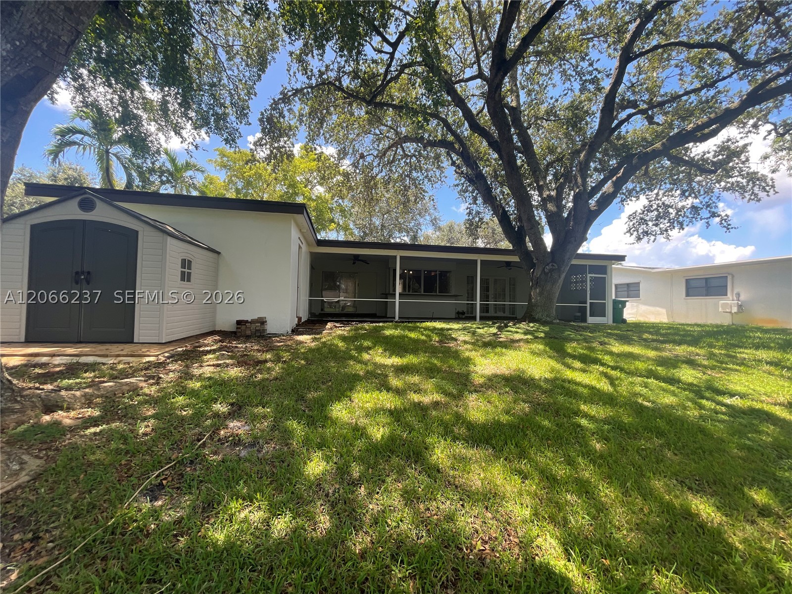 9301 SW 54th St, Cooper City FL 33328
