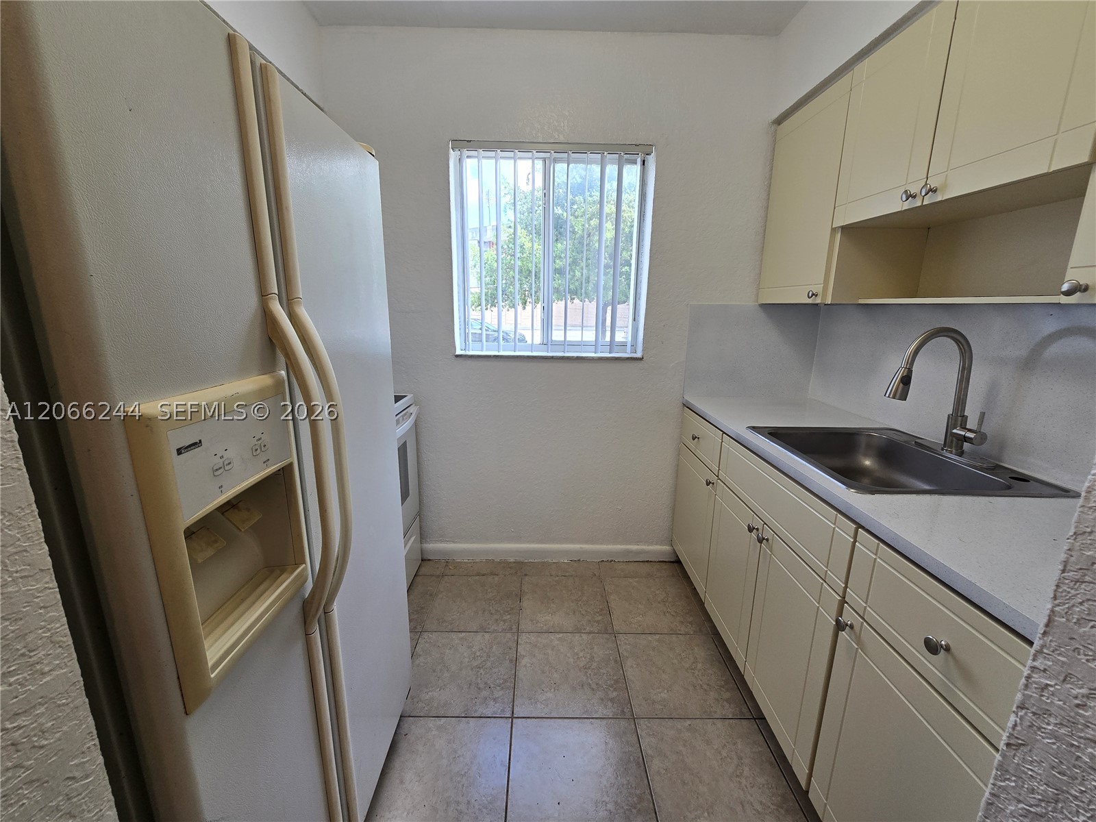 2330 NW 11th St #15, Miami FL 33125