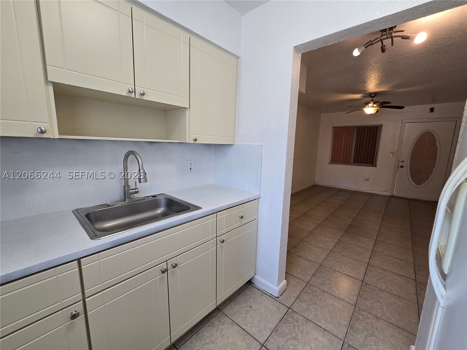 2330 NW 11th St #15, Miami FL 33125