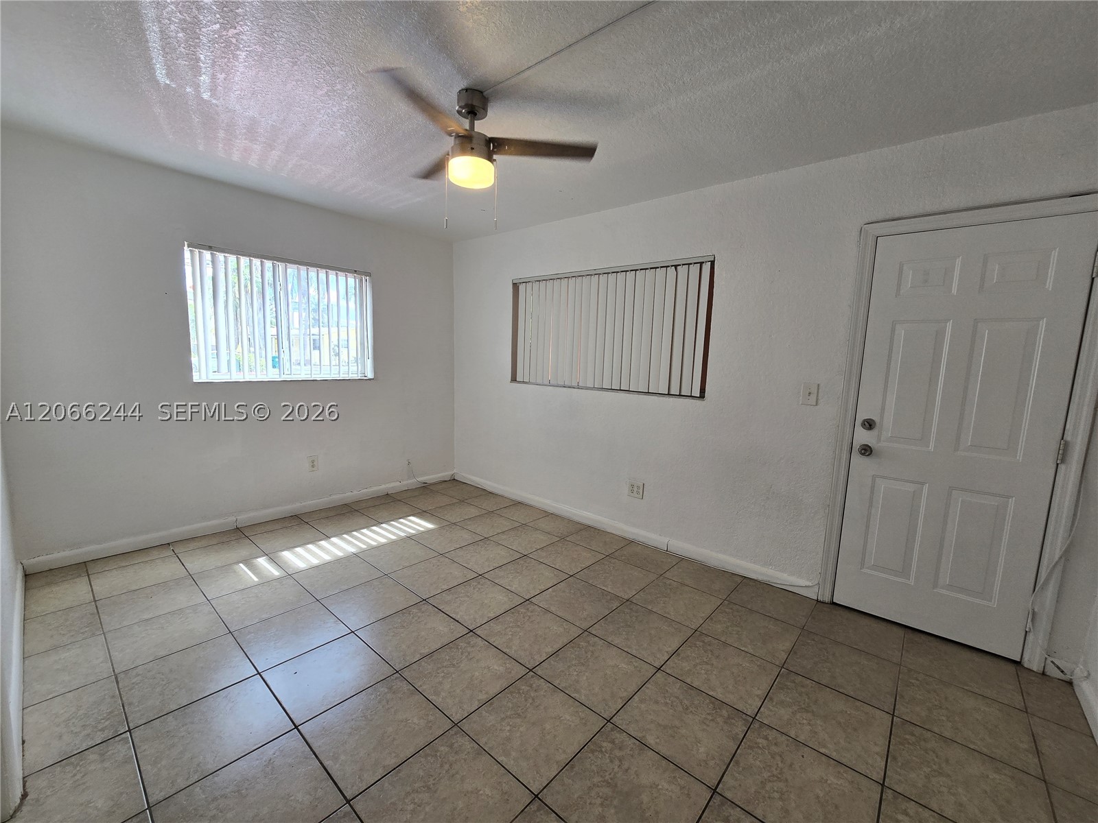 2330 NW 11th St #15, Miami FL 33125