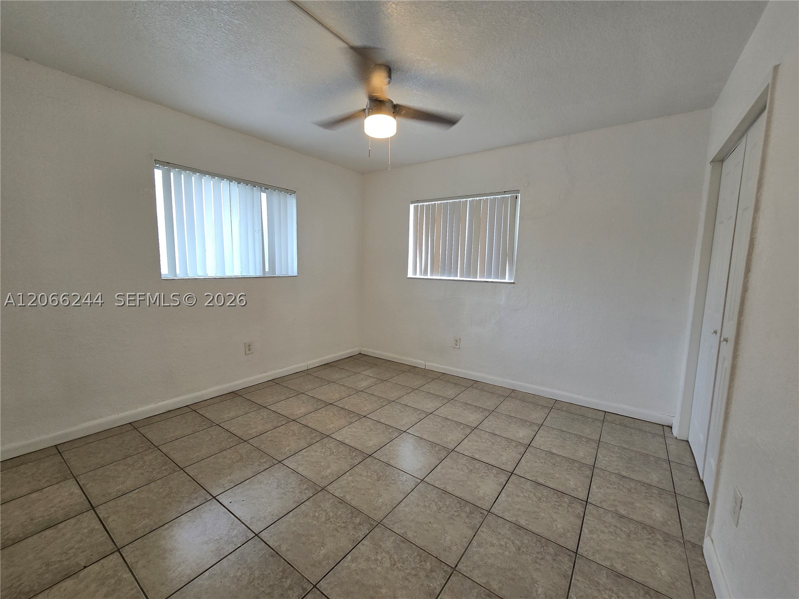2330 NW 11th St #15, Miami FL 33125