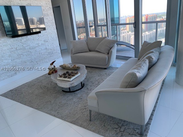 17121 Collins Ave #2808, Sunny Isles Beach FL 33160