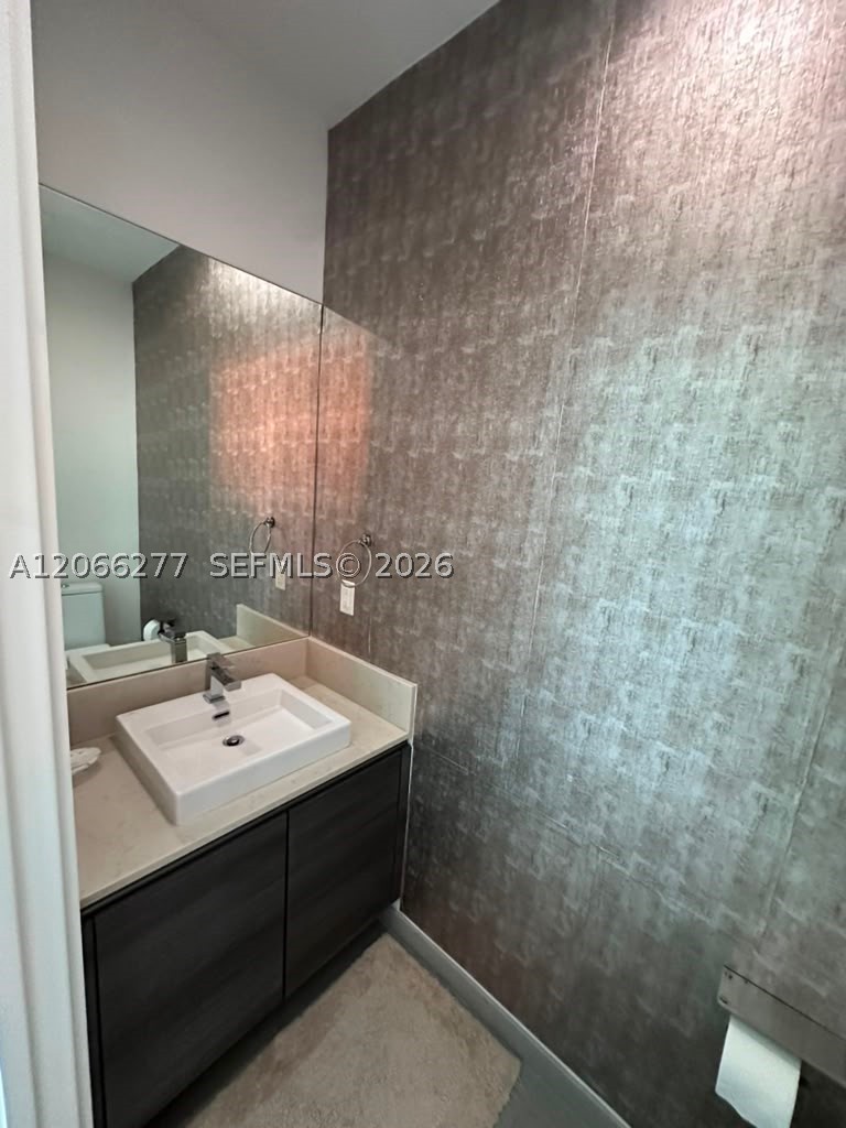 1080 Brickell Ave #4202, Miami FL 33131