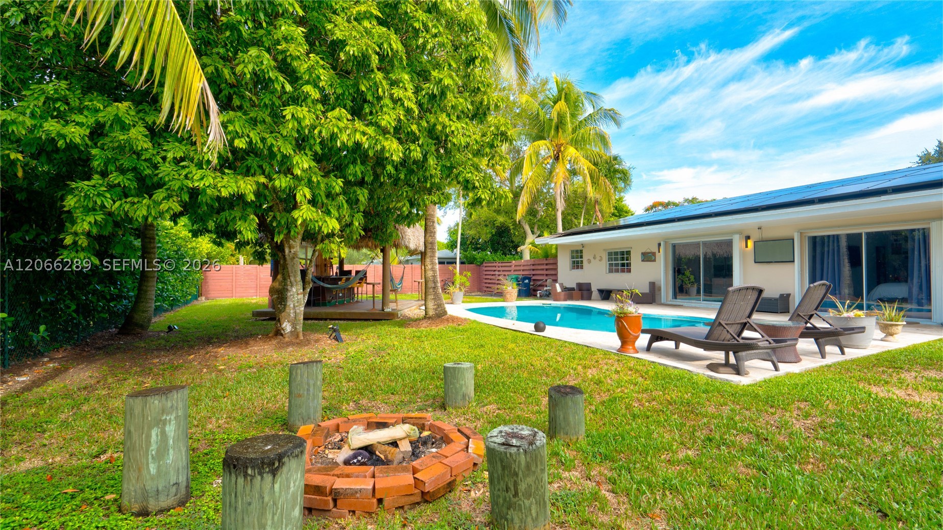 8340 SW 163rd St, Palmetto Bay FL 33157