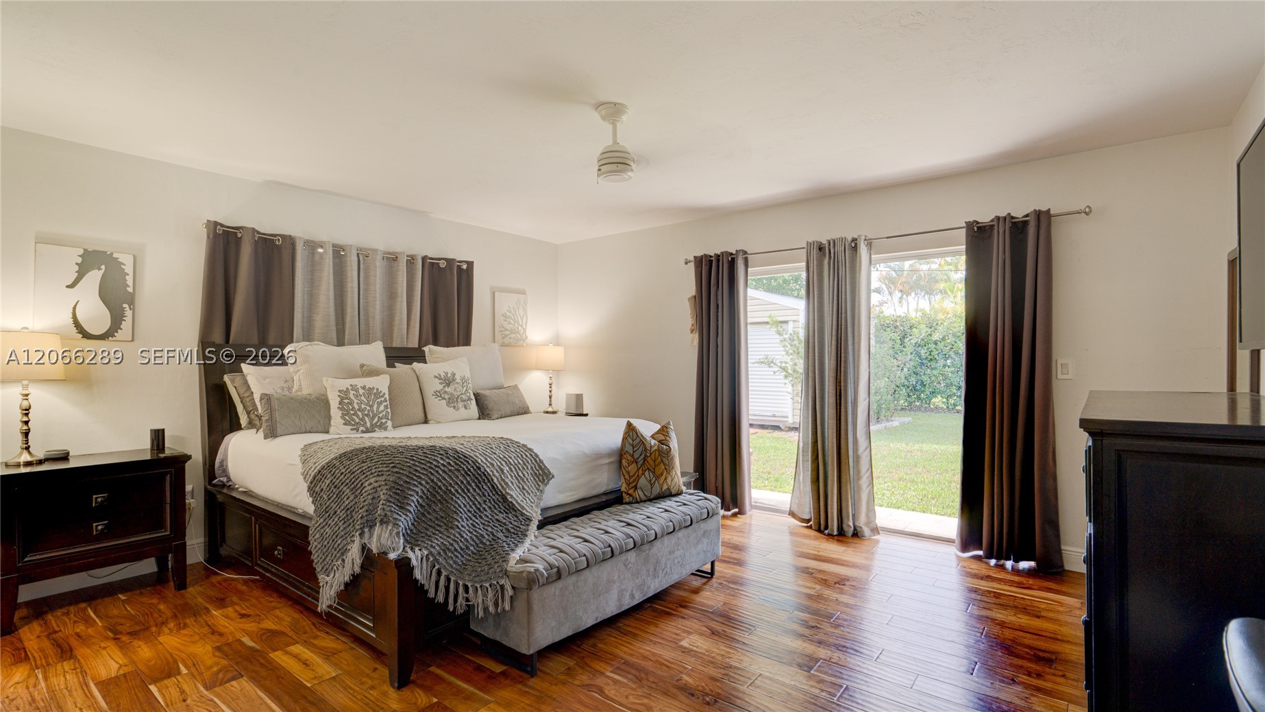 8340 SW 163rd St, Palmetto Bay FL 33157