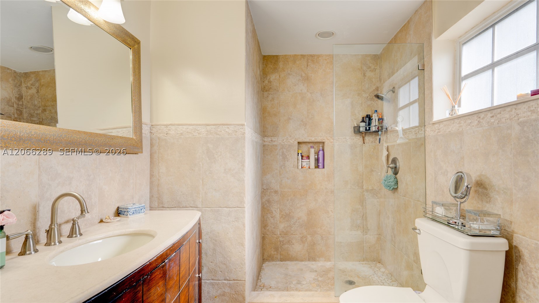 8340 SW 163rd St, Palmetto Bay FL 33157