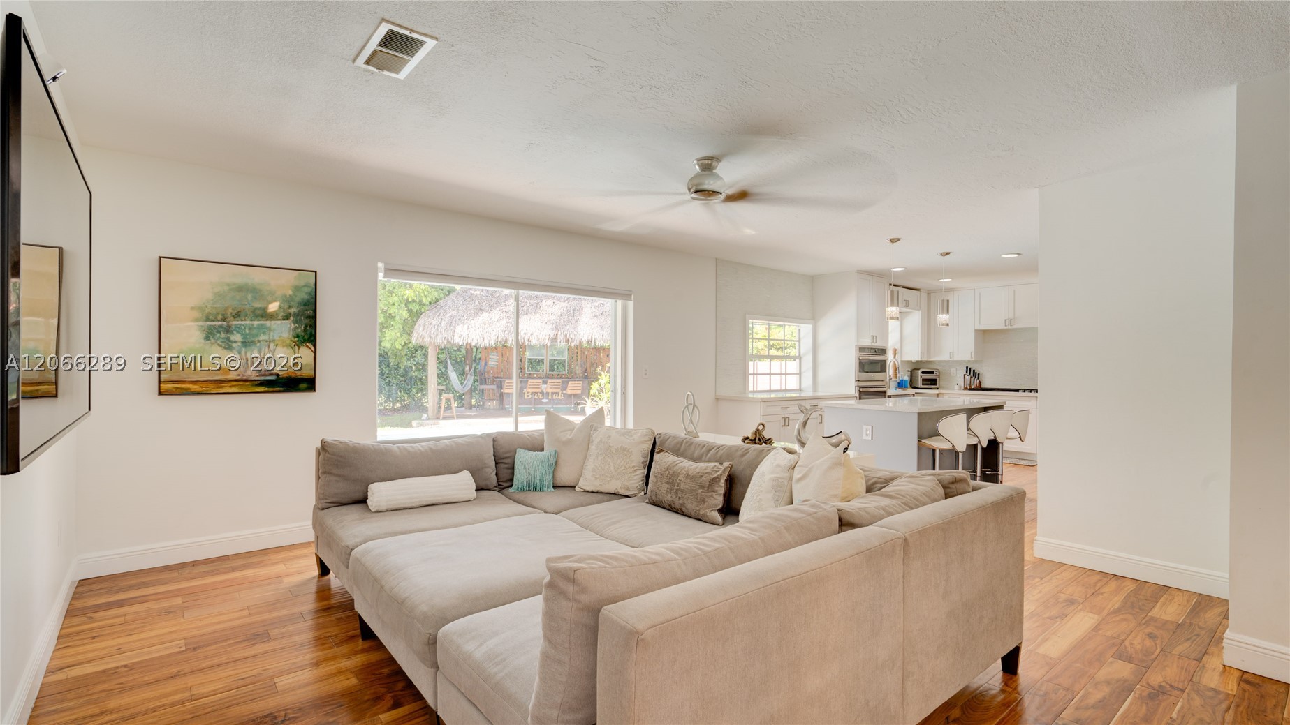8340 SW 163rd St, Palmetto Bay FL 33157