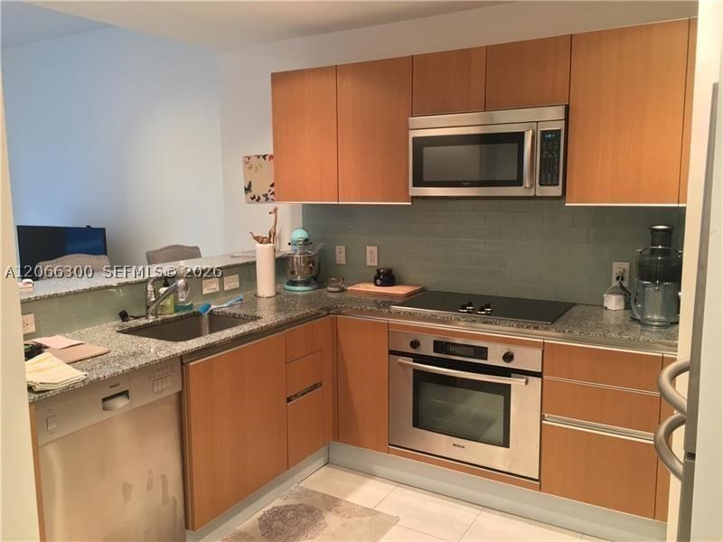 1050 Brickell Ave #2322, Miami FL 33131