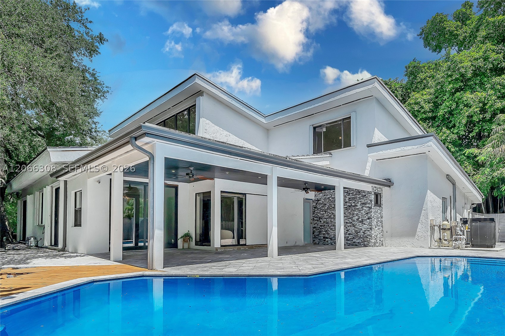 5811 SW 33rd Ter, Hollywood FL 33312