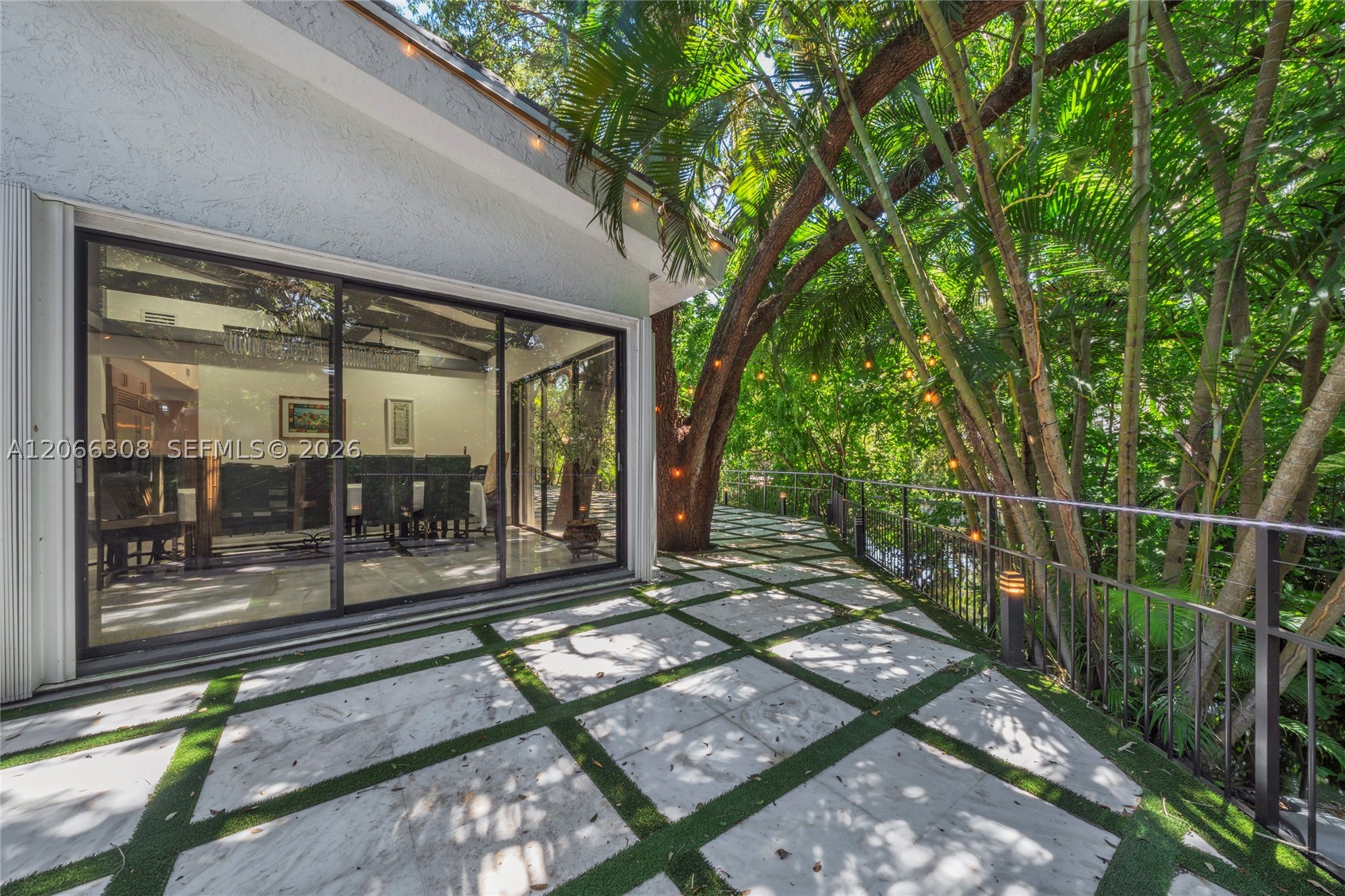 5811 SW 33rd Ter, Hollywood FL 33312