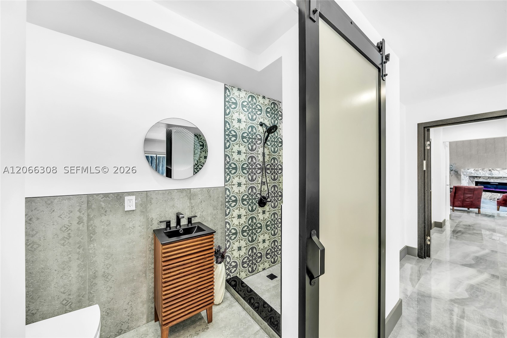 5811 SW 33rd Ter, Hollywood FL 33312
