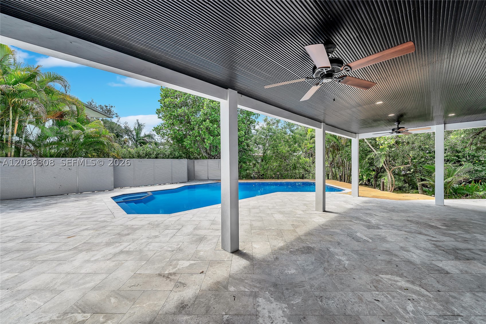 5811 SW 33rd Ter, Hollywood FL 33312