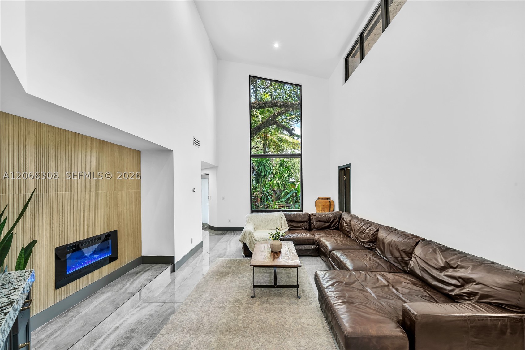 5811 SW 33rd Ter, Hollywood FL 33312
