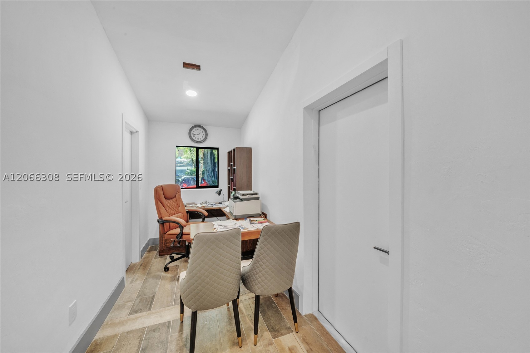 5811 SW 33rd Ter, Hollywood FL 33312