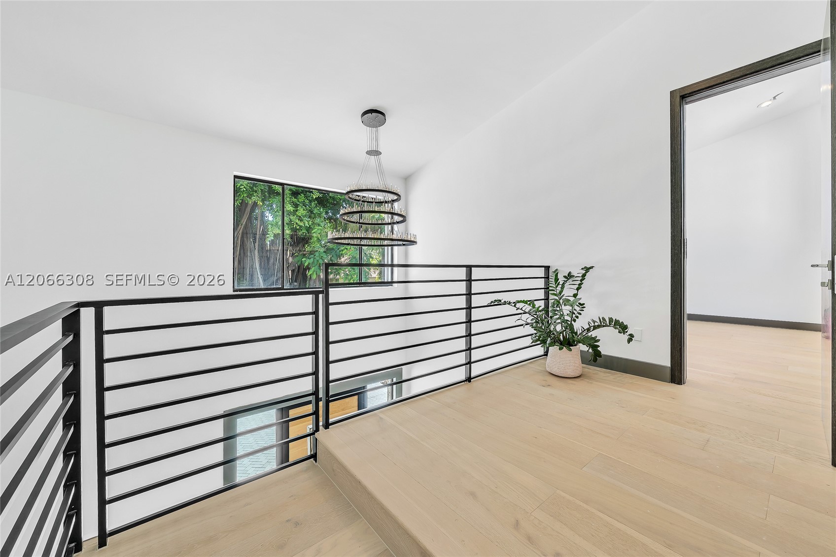 5811 SW 33rd Ter, Hollywood FL 33312