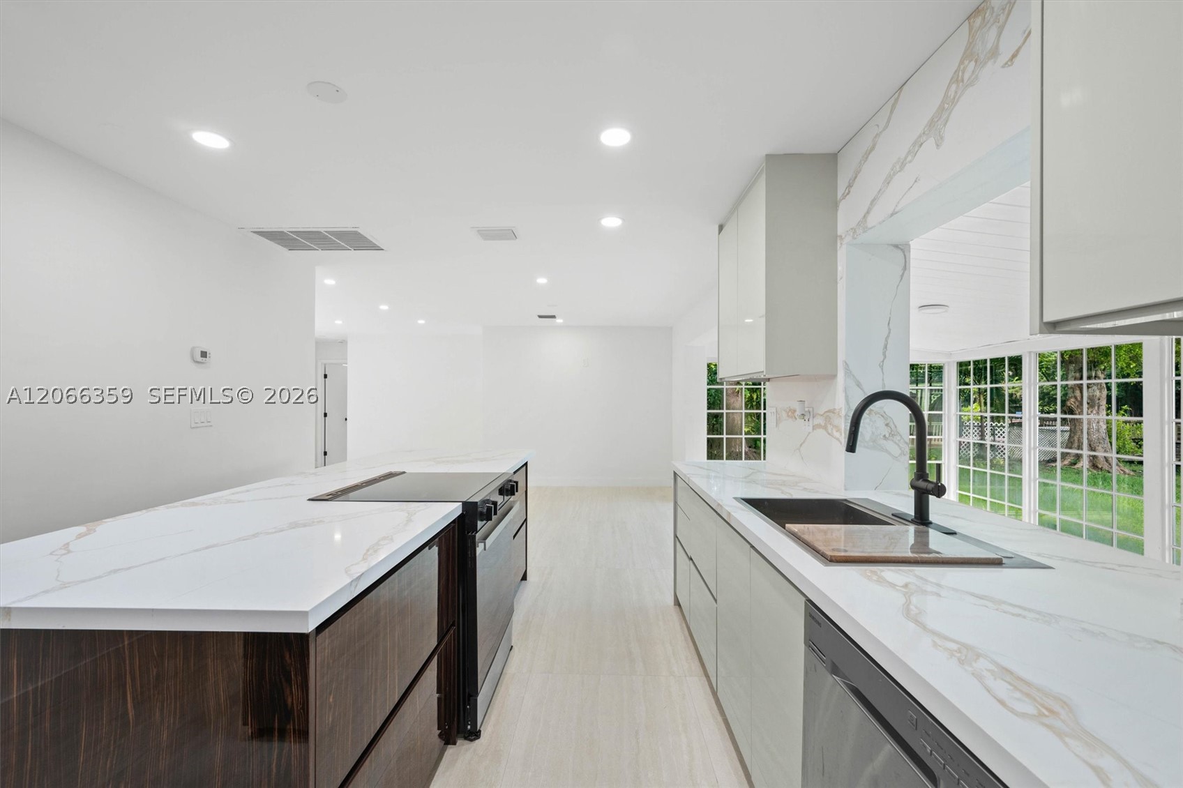 11770 Griffing Blvd #0, Biscayne Park FL 33161