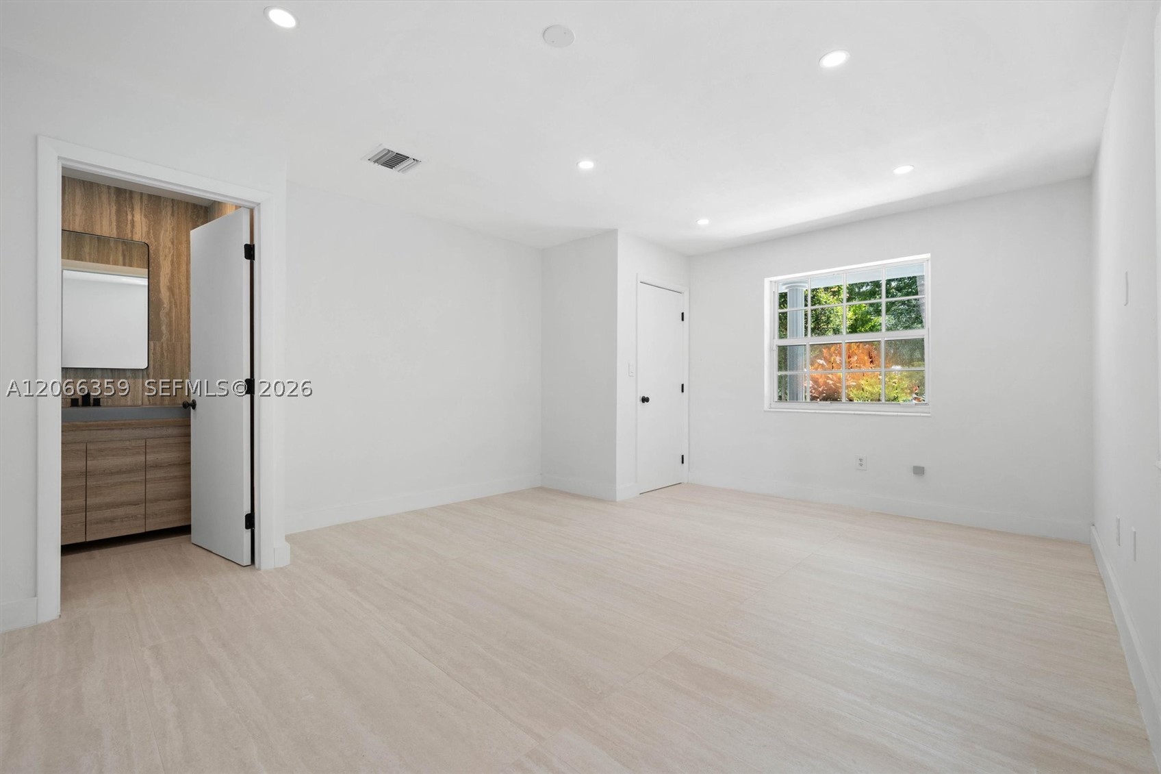 11770 Griffing Blvd #0, Biscayne Park FL 33161