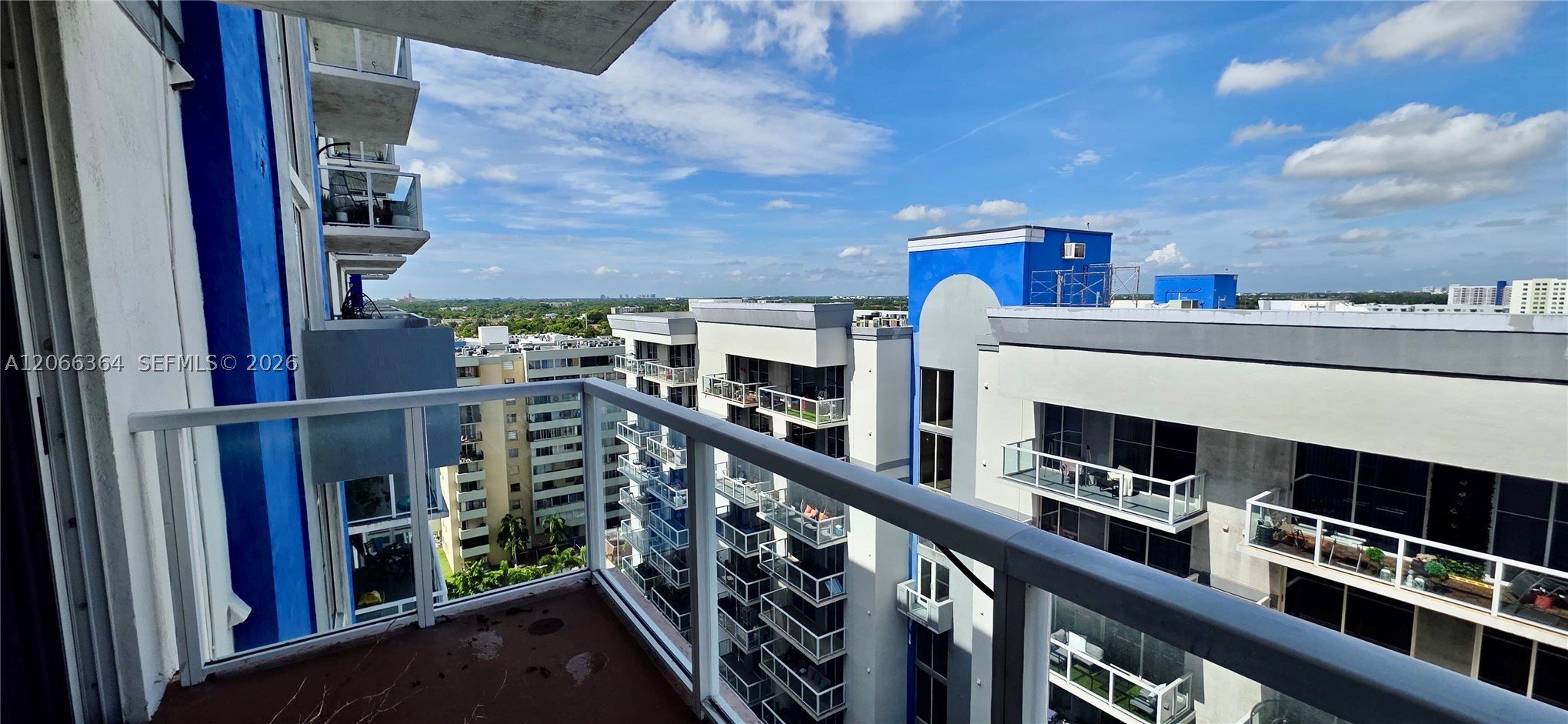 5085 NW 7th St #1505, Miami FL 33126