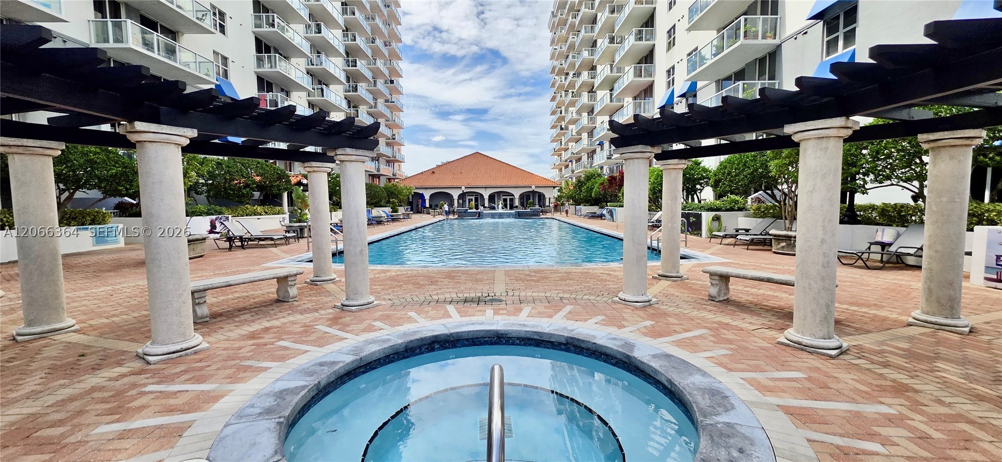 5085 NW 7th St #1505, Miami FL 33126