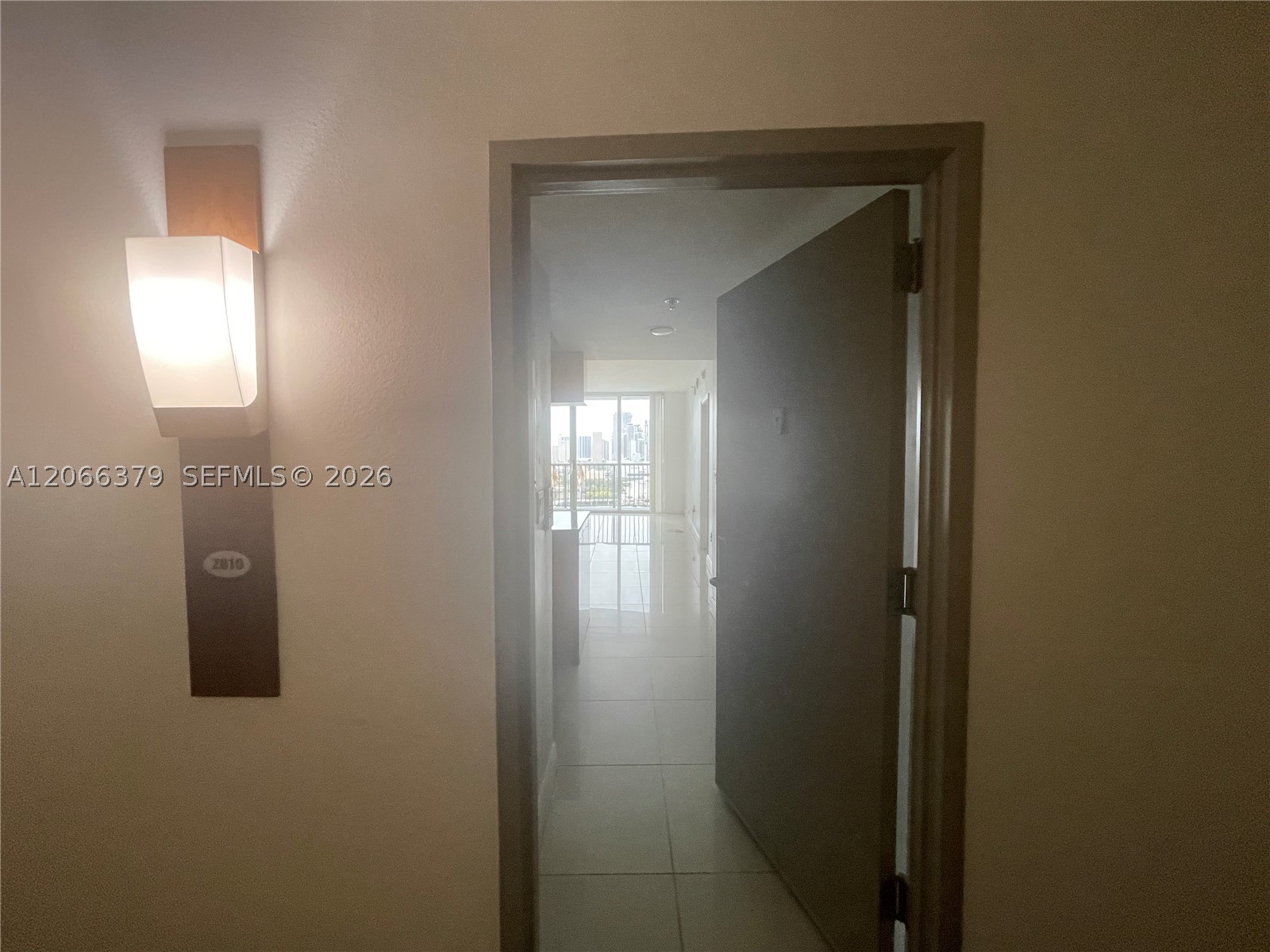 1750 N Bayshore Dr #2810, Miami FL 33132