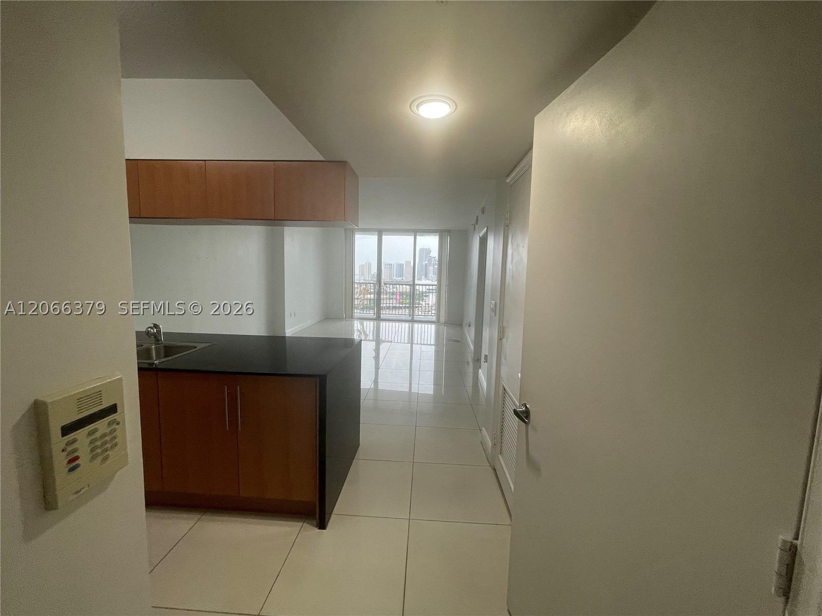 1750 N Bayshore Dr #2810, Miami FL 33132