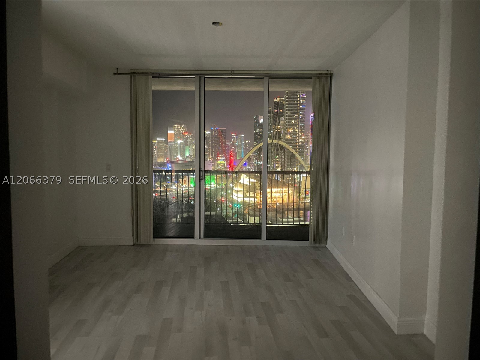 1750 N Bayshore Dr #2810, Miami FL 33132