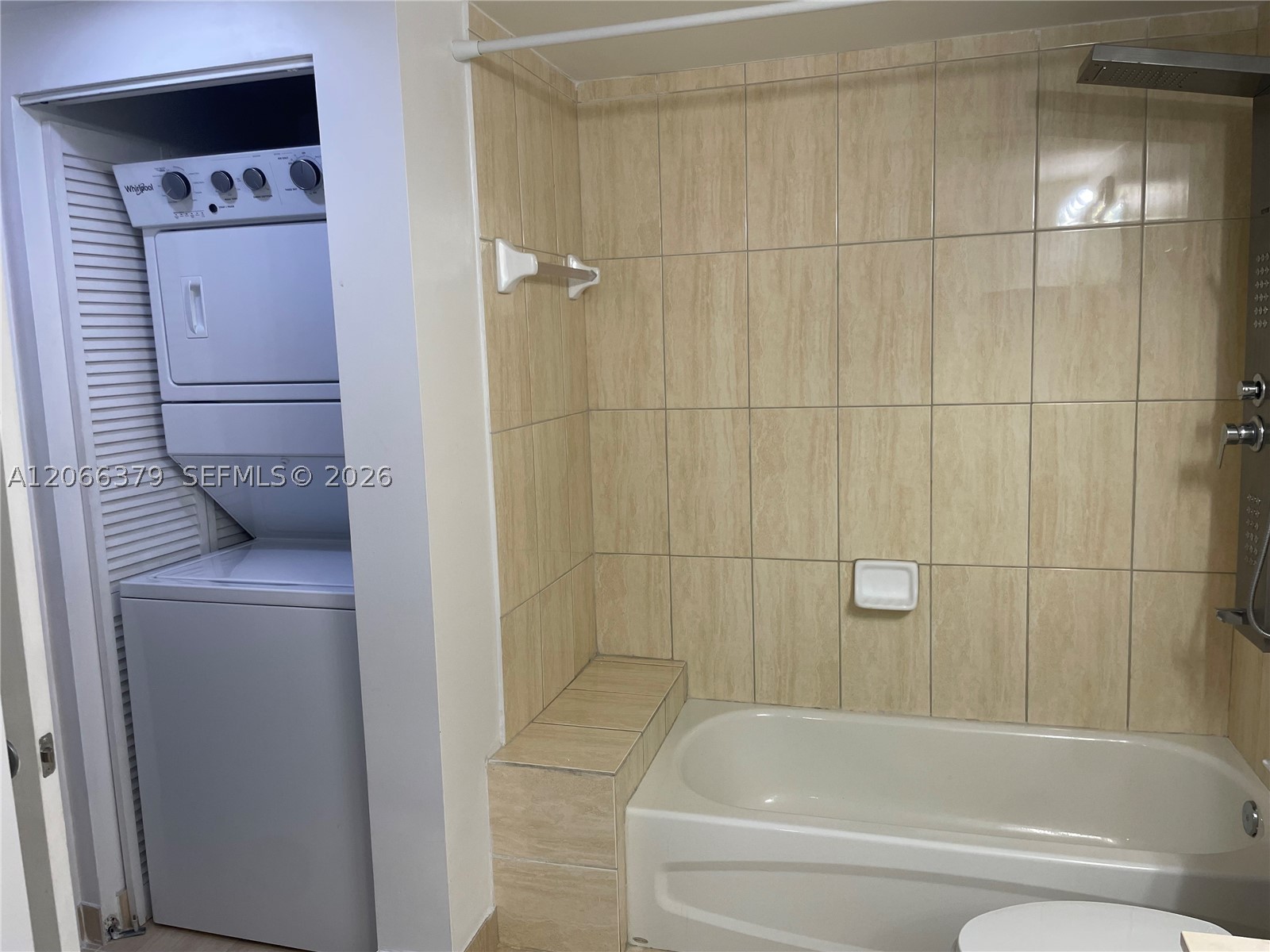 1750 N Bayshore Dr #2810, Miami FL 33132