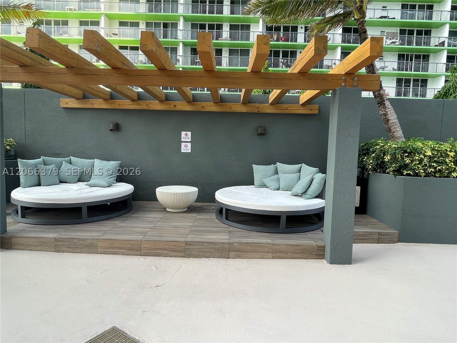 1750 N Bayshore Dr #2810, Miami FL 33132