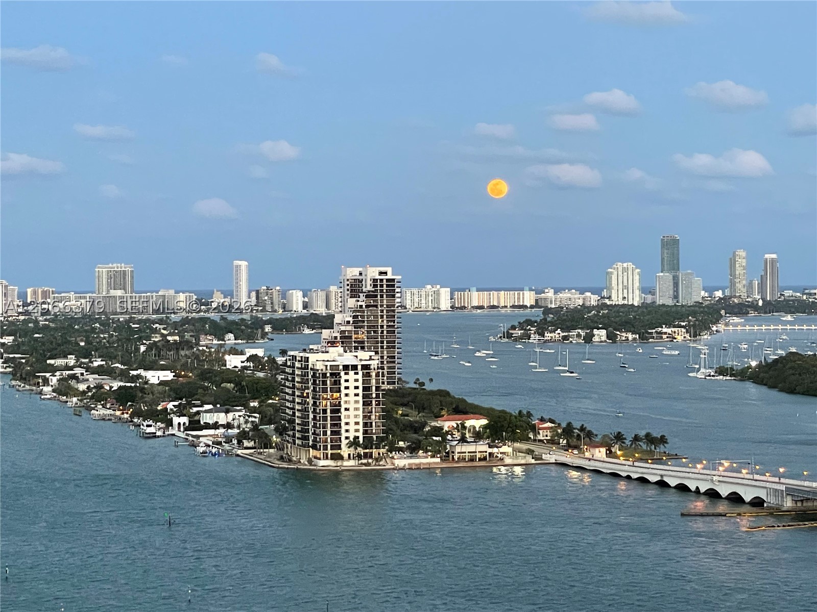 1750 N Bayshore Dr #2810, Miami FL 33132