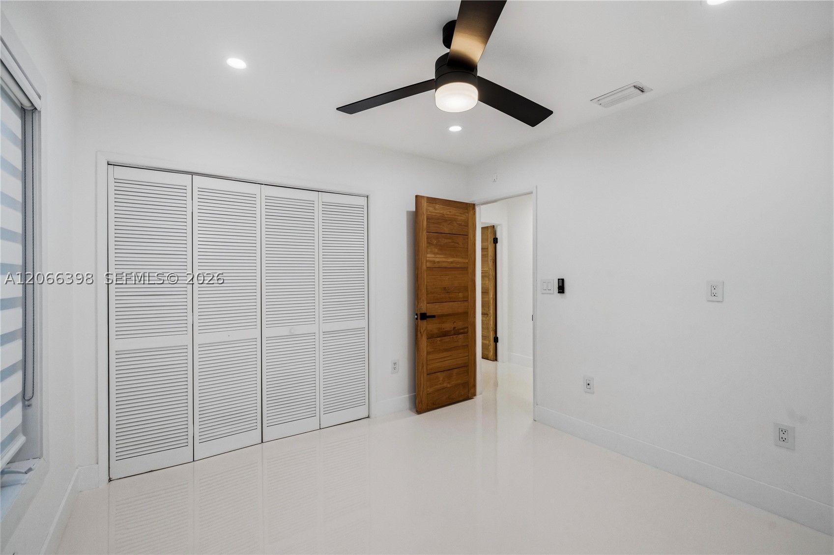 16203 NW 82nd Pl, Miami Lakes FL 33016