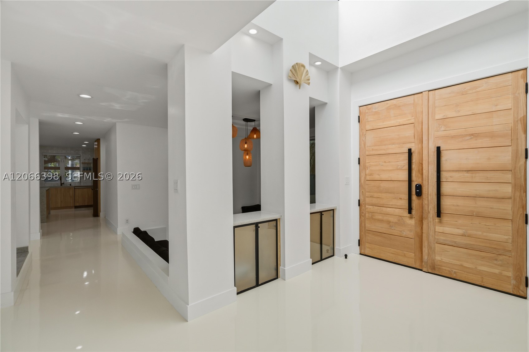 16203 NW 82nd Pl, Miami Lakes FL 33016