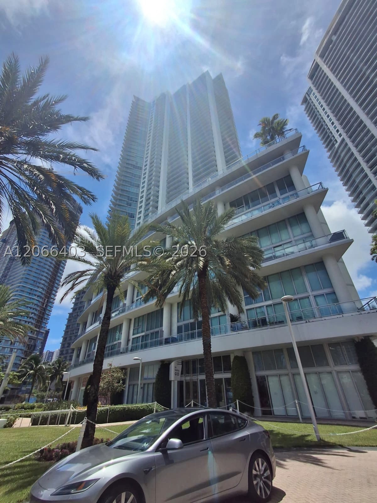 92 SW 3rd St #3808, Miami FL 33130