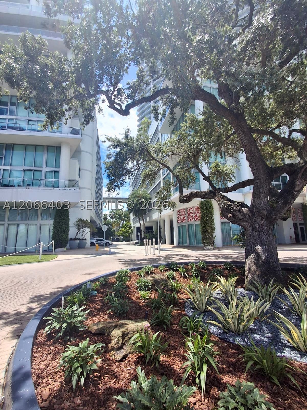 92 SW 3rd St #3808, Miami FL 33130